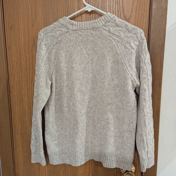 Liz Claiborne Cable Knit Gold Accent Cream Women's Sweater-Size Medium - Picture 3 of 4